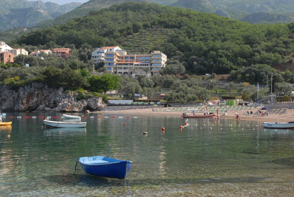 Apartments Rino Lux Sveti Stefan Exterior foto